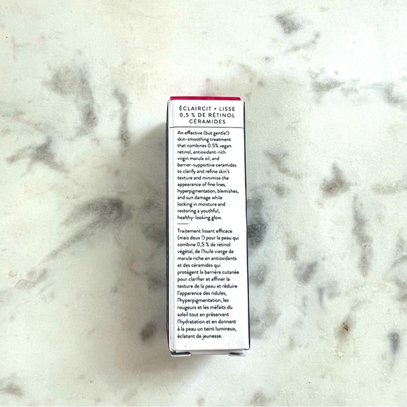 Drunk Elephant A-Gloei Retinol Oil - Picture 7 of 8